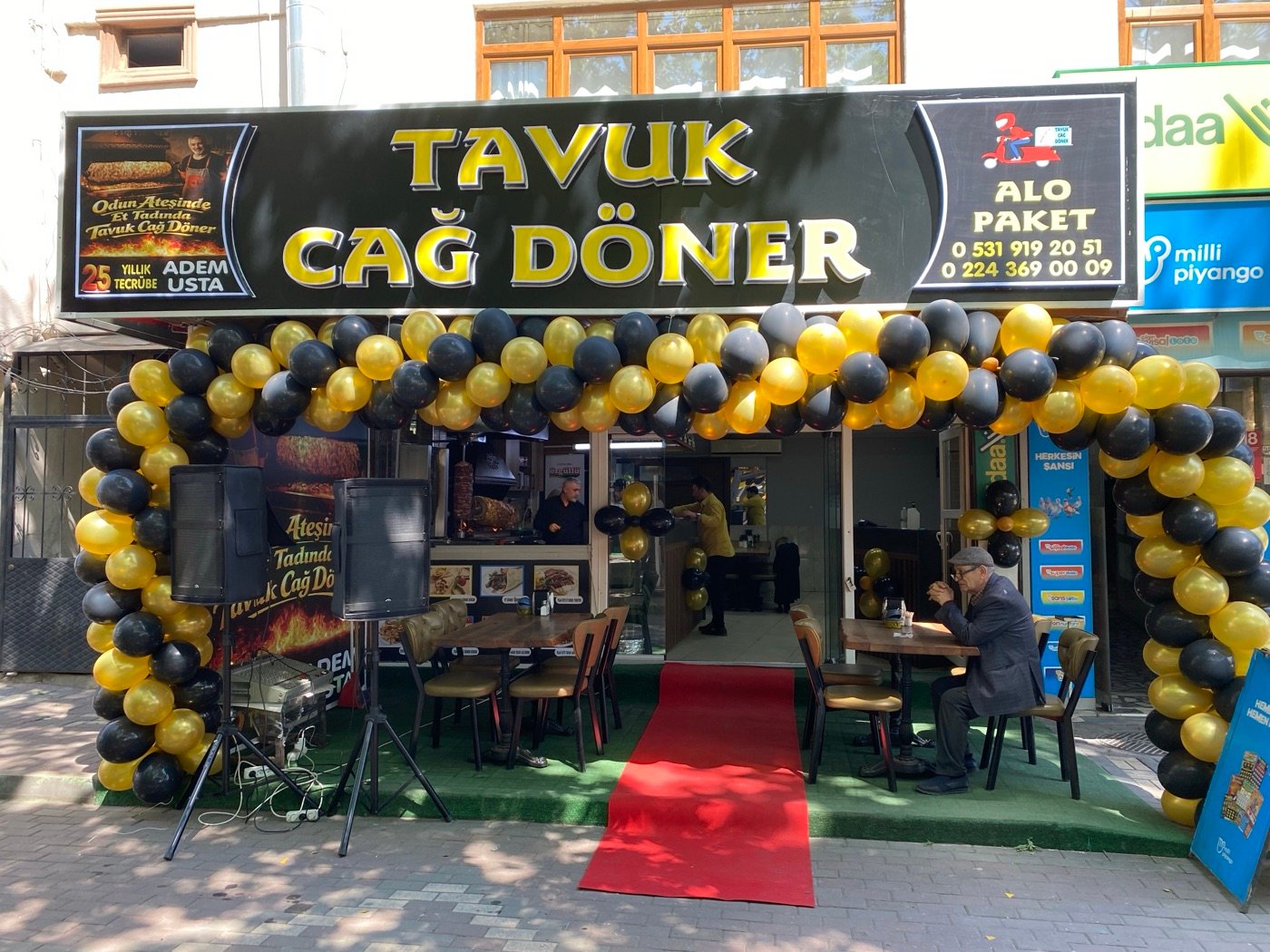 Tavuk Cağ Döner Restoran Açılış Süslemesi ve Ses Sistemi